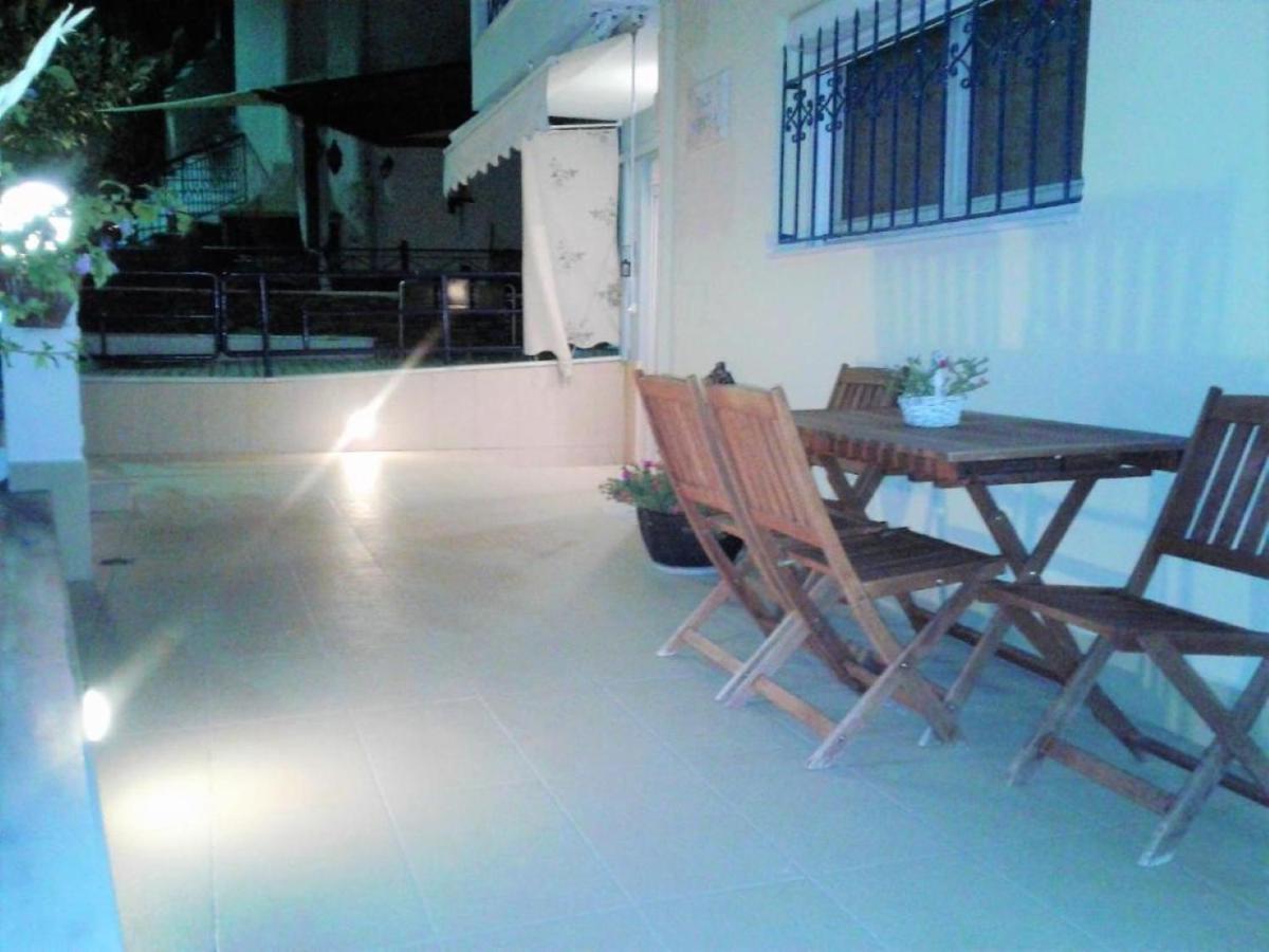 Lilac Studio Apartment Kavala Bagian luar foto